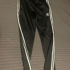 Adidas Youth XL Superstar training Pants Brand New